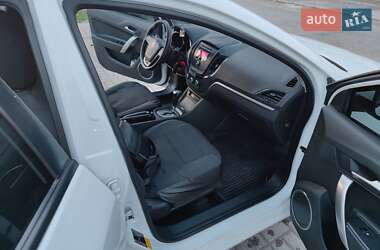 Хетчбек MG 5 2013 в 