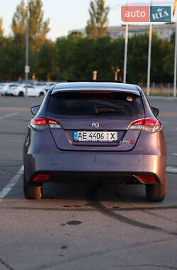 Хэтчбек MG 5 2013 в 