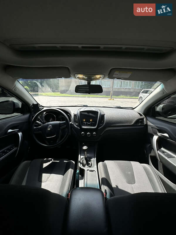 Хетчбек MG 5 2013 в Кривому Розі