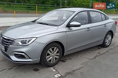 Седан MG 5 2022 в Киеве