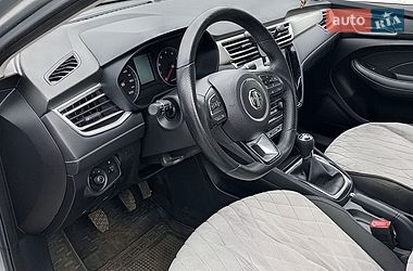 Седан MG 5 2022 в Киеве