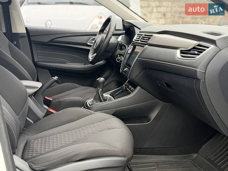Седан MG 5 2022 в Днепре