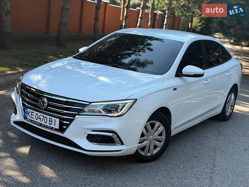 Седан MG 5 2022 в Дніпрі