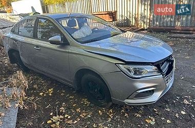 Седан MG 5 2022 в Киеве