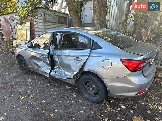 Седан MG 5 2022 в Киеве