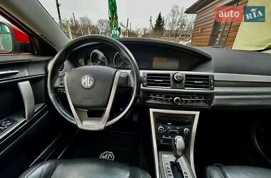 Хэтчбек MG 6 2012 в 