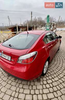 Хэтчбек MG 6 2012 в 