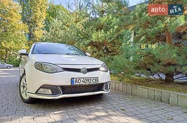 Фастбэк MG 6 2012 в 