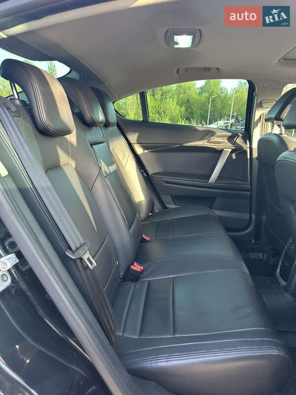 Седан MG 6 2013 в Буче