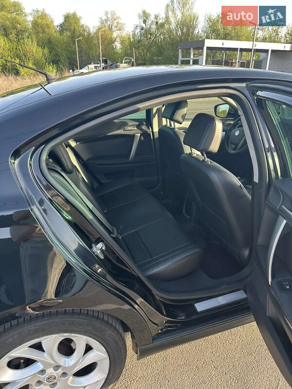 Седан MG 6 2013 в Буче