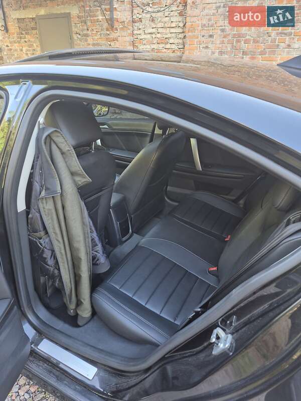 Фастбэк MG 6 2013 в Чернигове