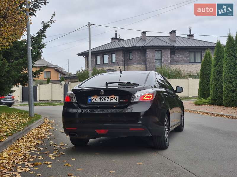Фастбэк MG 6 2013 в Киеве