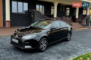 Фастбек MG 6 2013 в Києві