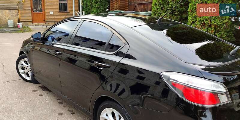 Фастбек MG 6 2012 в Житомирі