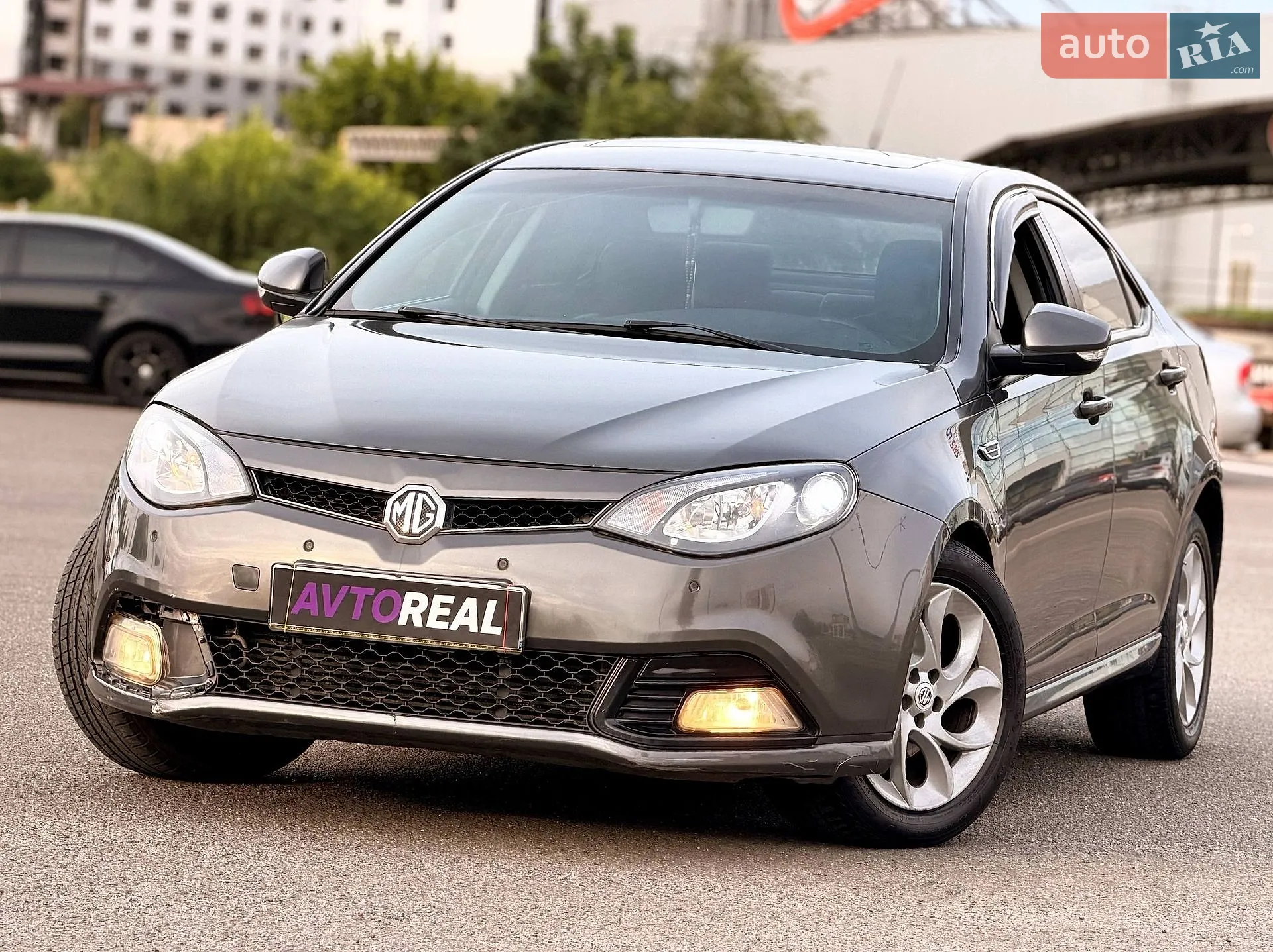 MG 6 2013