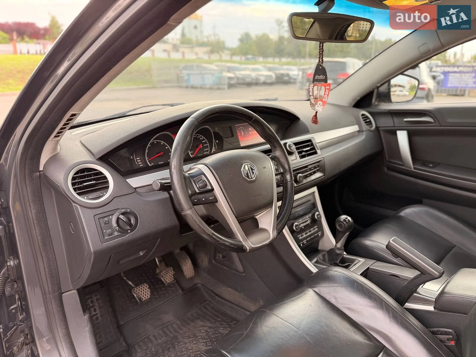 2013 MG 6 - мініатюра 47