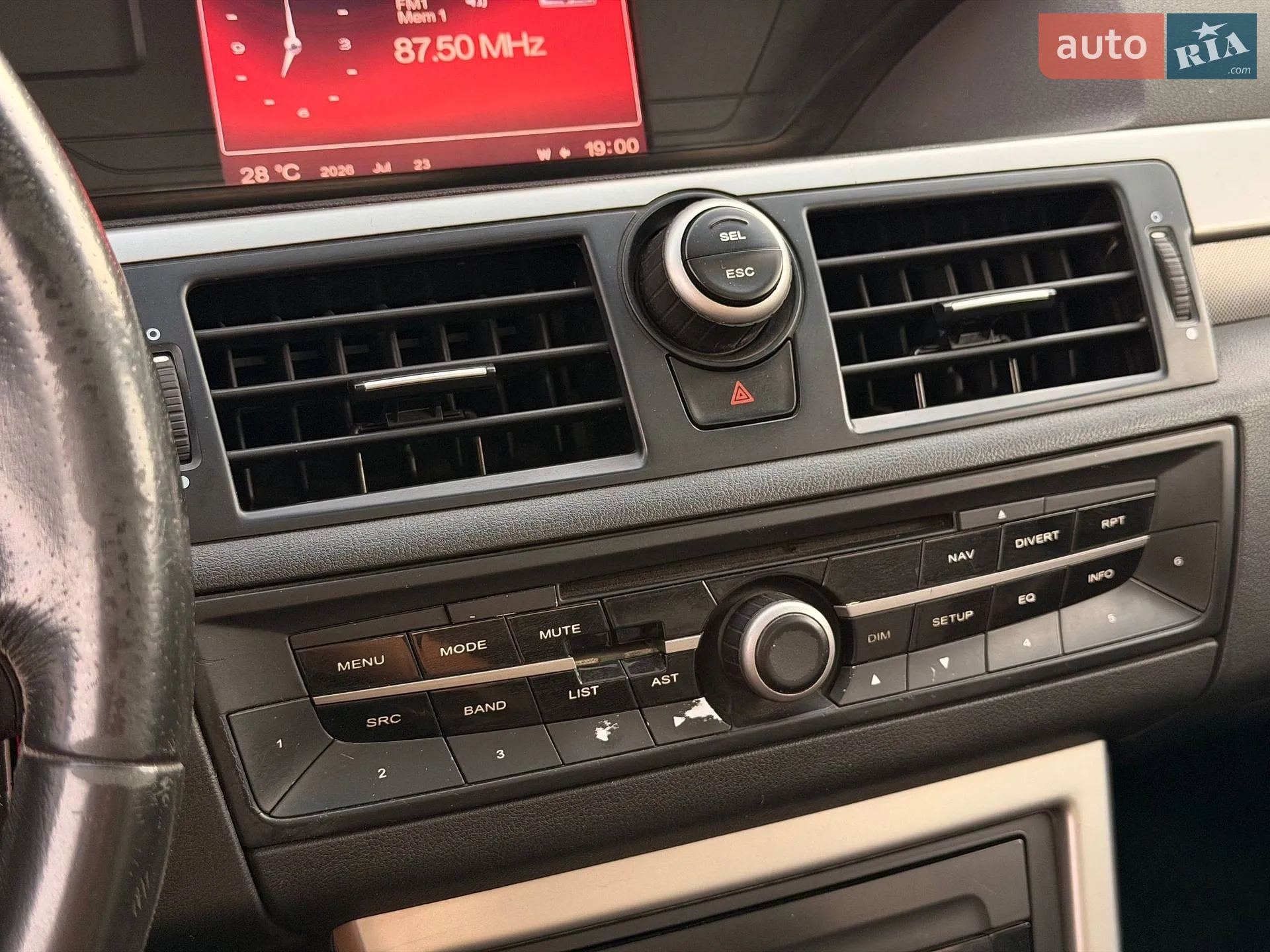 2013 MG 6 - мініатюра 69