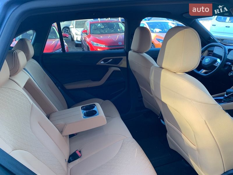 Внедорожник / Кроссовер MG EHS 2025 в Киеве