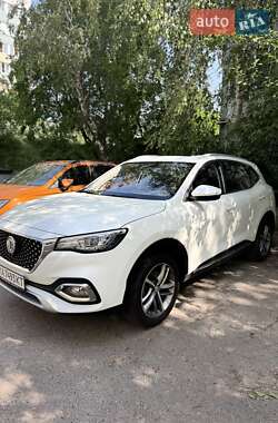 MG HS 2022 MG HS 2022