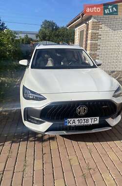 MG HS 2023