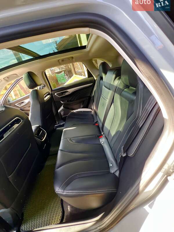 Позашляховик / Кросовер MG Marvel R 2022 в Києві