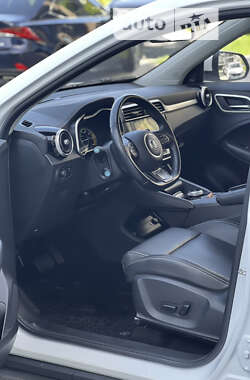 Внедорожник / Кроссовер MG ZS EV 2021 в Львове