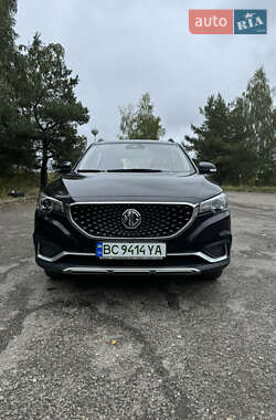 MG ZS EV 2020