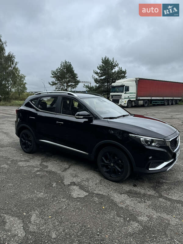 Хэтчбек MG ZS EV 2020 в Львове фото 5 Хэтчбек MG ZS EV 2020 в Львове