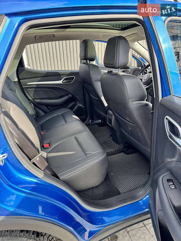 Внедорожник / Кроссовер MG ZS EV 2020 в Львове фото 5 Внедорожник / Кроссовер MG ZS EV 2020 в Львове