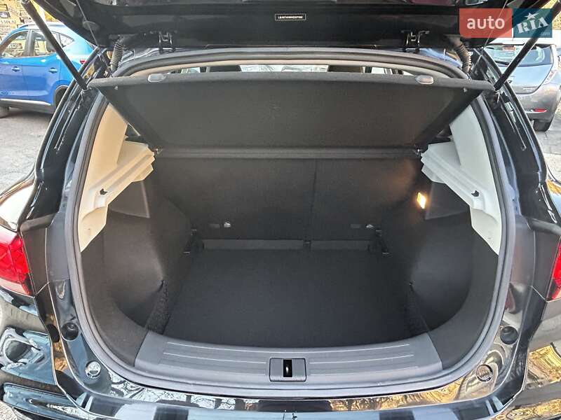 Внедорожник / Кроссовер MG ZS EV 2022 в Одессе