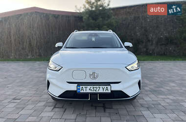 Внедорожник / Кроссовер MG ZS EV 2022 в 