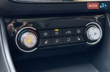 Внедорожник / Кроссовер MG ZS EV 2020 в 