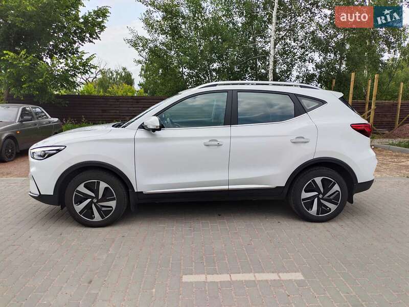 Внедорожник / Кроссовер MG ZS EV 2023 в Софиевской Борщаговке