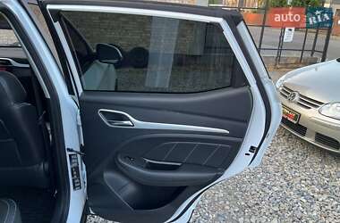 Внедорожник / Кроссовер MG ZS EV 2020 в 