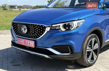 Внедорожник / Кроссовер MG ZS EV 2020 в 
