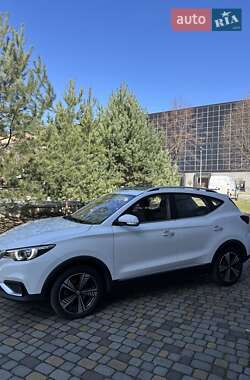 MG ZS EV 2019
