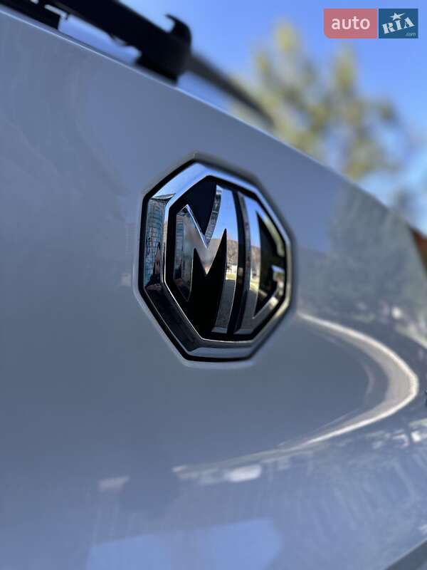 Внедорожник / Кроссовер MG ZS EV 2019 в Днепре
