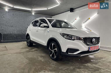 Позашляховик / Кросовер MG ZS EV 2020 в 