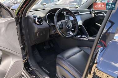 Внедорожник / Кроссовер MG ZS EV 2022 в 