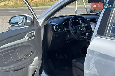 Внедорожник / Кроссовер MG ZS EV 2021 в 