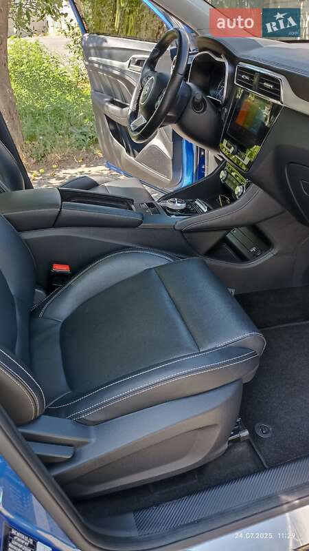 Внедорожник / Кроссовер MG ZS EV 2019 в Ладыжине