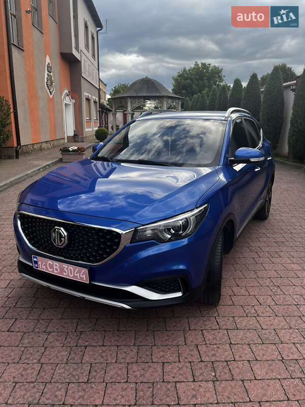 Внедорожник / Кроссовер MG ZS EV 2020 в Стрые