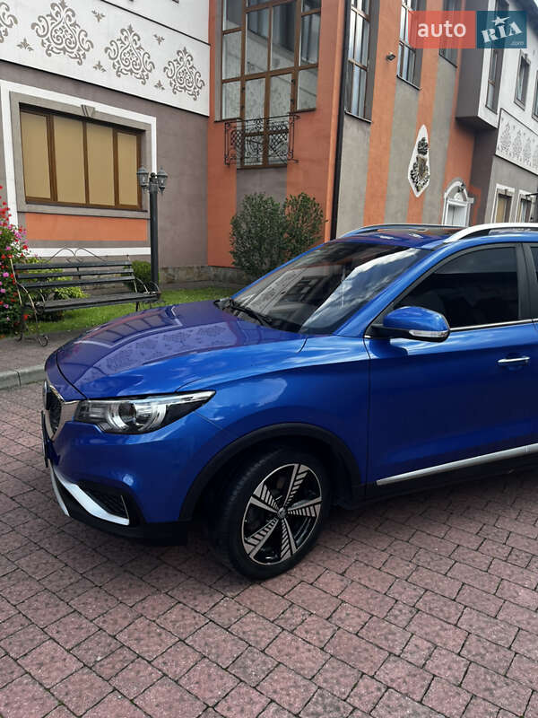 Внедорожник / Кроссовер MG ZS EV 2020 в Стрые
