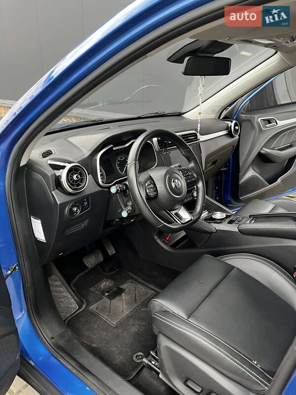 Внедорожник / Кроссовер MG ZS EV 2020 в Стрые