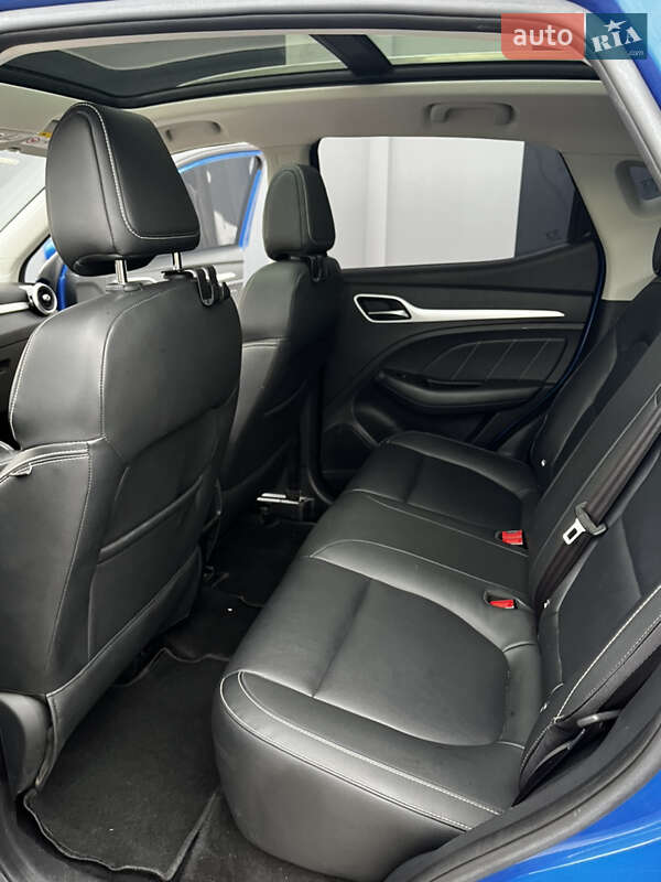 Внедорожник / Кроссовер MG ZS EV 2020 в Стрые