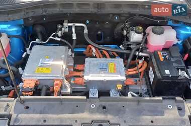 Позашляховик / Кросовер MG ZS EV 2021 в 