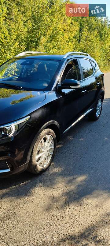 Внедорожник / Кроссовер MG ZS EV 2019 в Виннице
