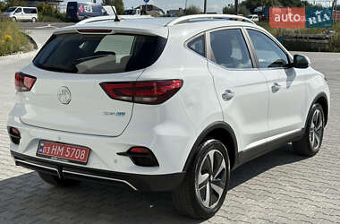 Позашляховик / Кросовер MG ZS EV 2022 в 