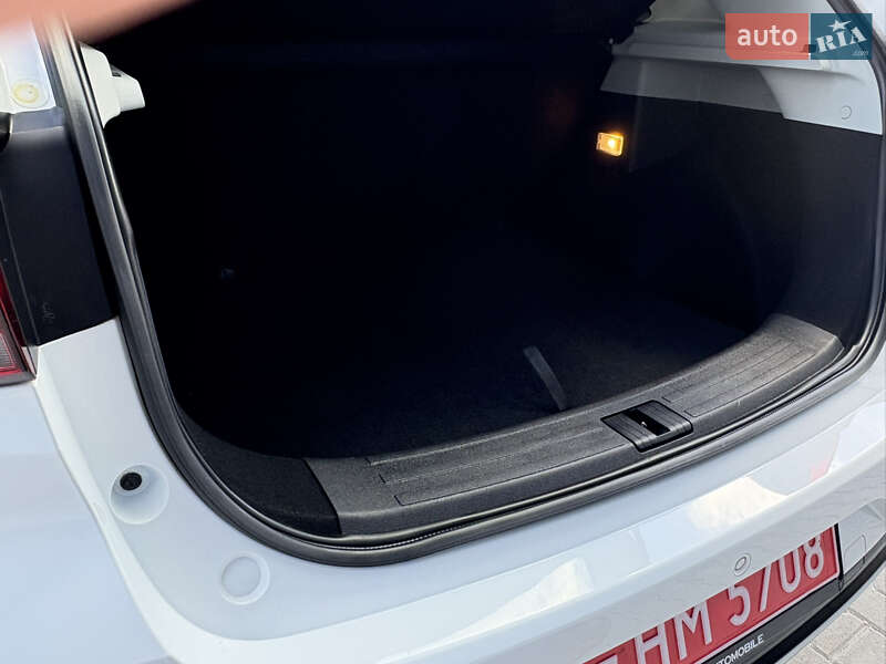 Внедорожник / Кроссовер MG ZS EV 2022 в Львове