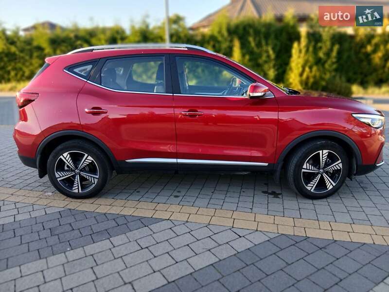 Позашляховик / Кросовер MG ZS EV 2021 в Львові
